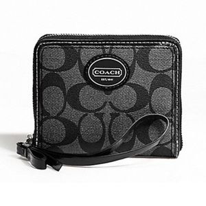 Coach Bags - NWT Coach Peyton Medium Zip Around Bi-fold Wallet Coach Bags - NWT Coach Peyton Medium Zip Around Bi-fold Wallet